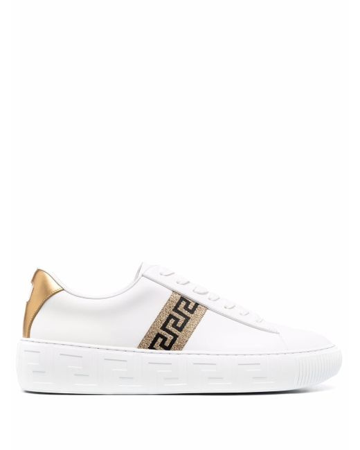 Versace Greca-print flatform sneakers in White | Stylemi