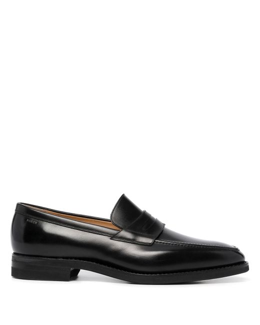 Bally leather penny loafers in Black | Stylemi